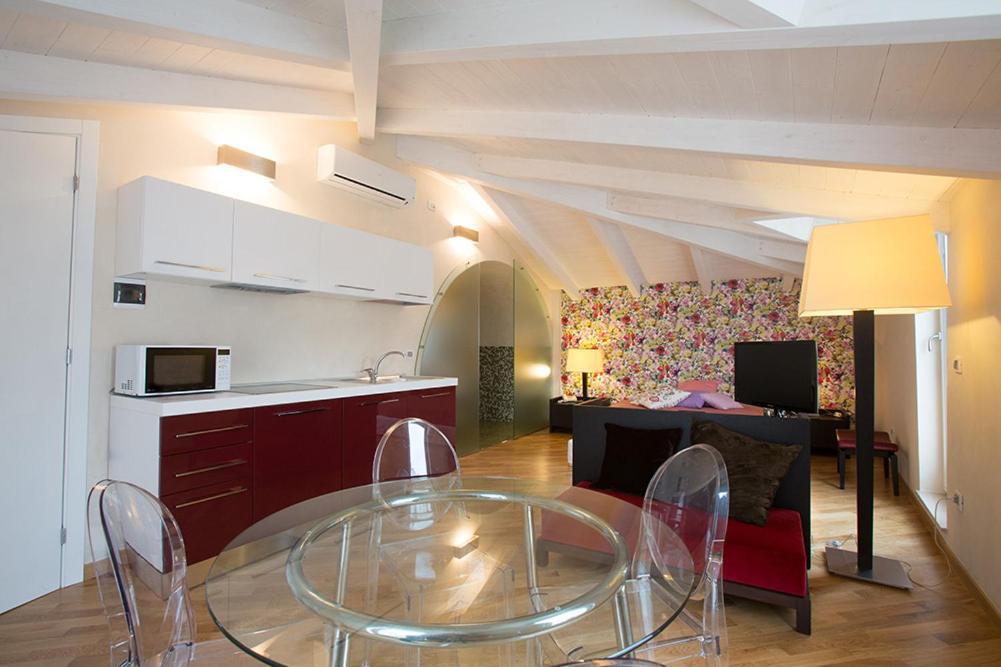 Bed&Breakfast Jsuite Gioia Del Colle Pokój zdjęcie